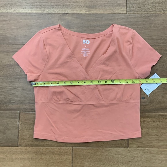 Kohls SO  Cropped Blush Crème Tee - Picture 5 of 5
